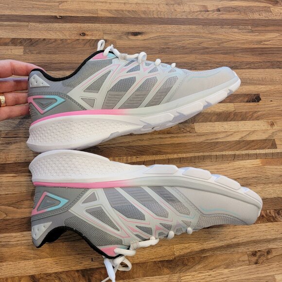 Fila Women's Memory Wanderun Casual Running Sneakers - Picture 8 of 11